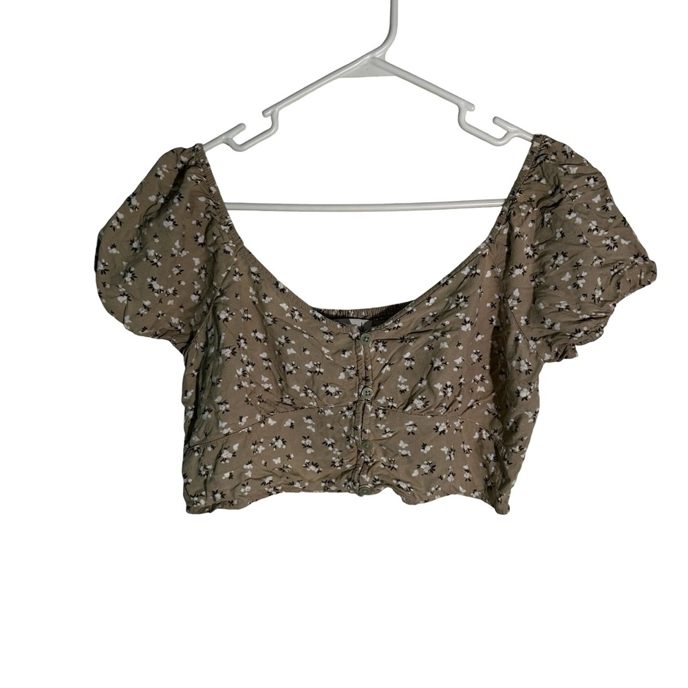 Hollister Olive Floral Puff Sleeve Crop Top